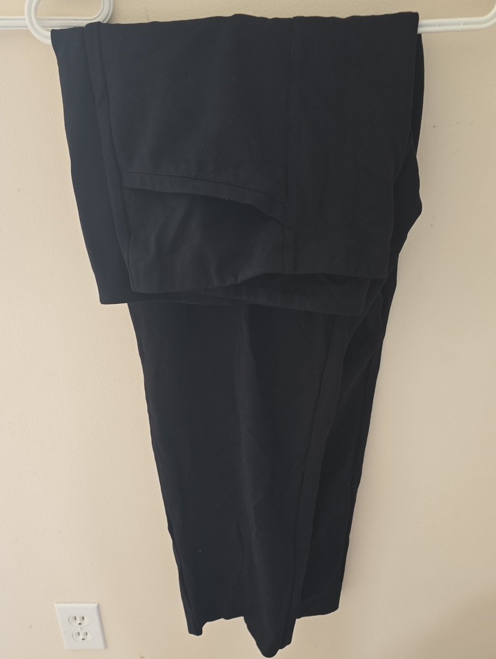 Michel Studio Straight Leg Pants in Black